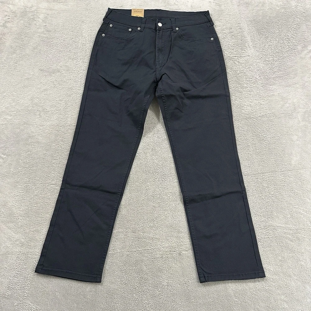 Levis excellent no